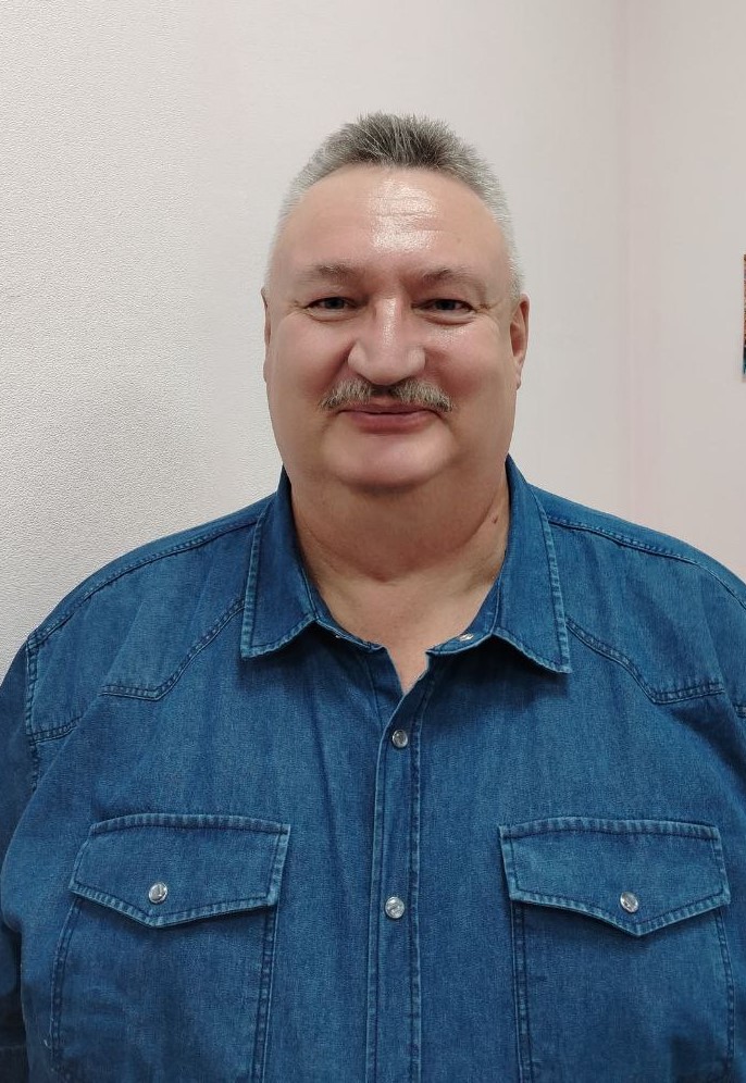 Безруков Андрей Борисович.